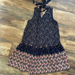 Entro Navy and Floral Patterned Dress